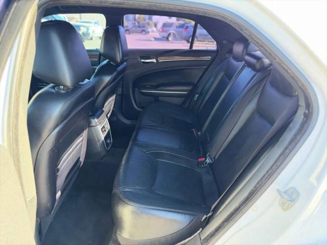 2012 Chrysler 300 Limited