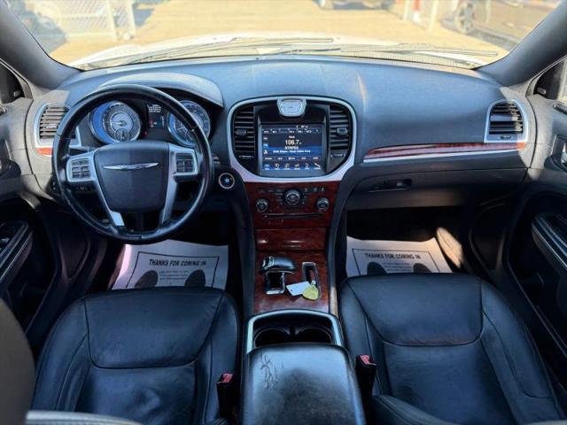 2012 Chrysler 300 Limited