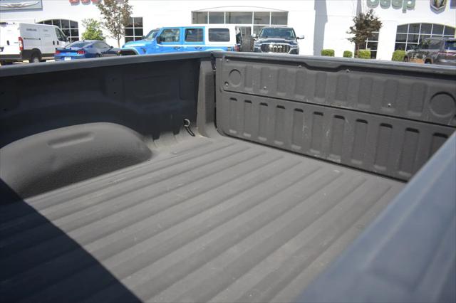 2021 Ram 1500 Big Horn Crew Cab 4x4 5'7" Box