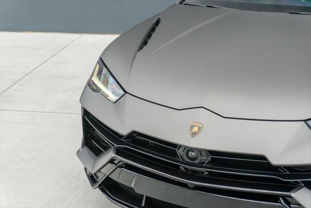 2023 Lamborghini Urus S