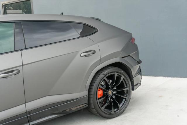 2023 Lamborghini Urus S