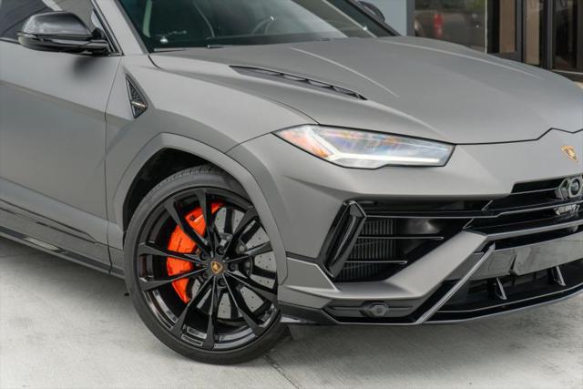 2023 Lamborghini Urus S