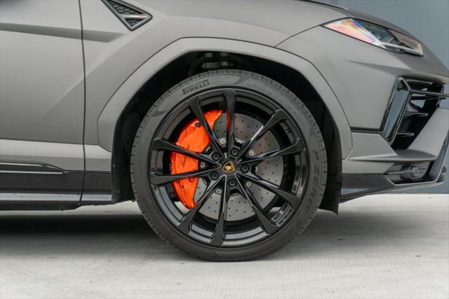 2023 Lamborghini Urus S