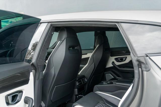2023 Lamborghini Urus S