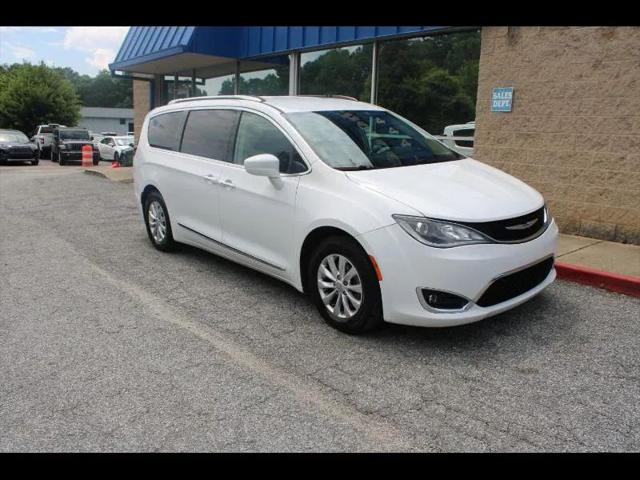 2019 Chrysler Pacifica Touring L for sale in Smyrna, GA