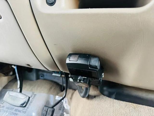 2004 Ford Excursion Eddie Bauer