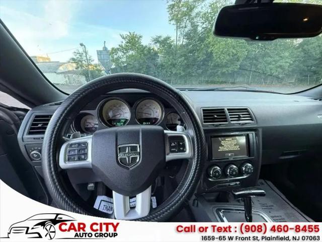 2013 Dodge Challenger SXT