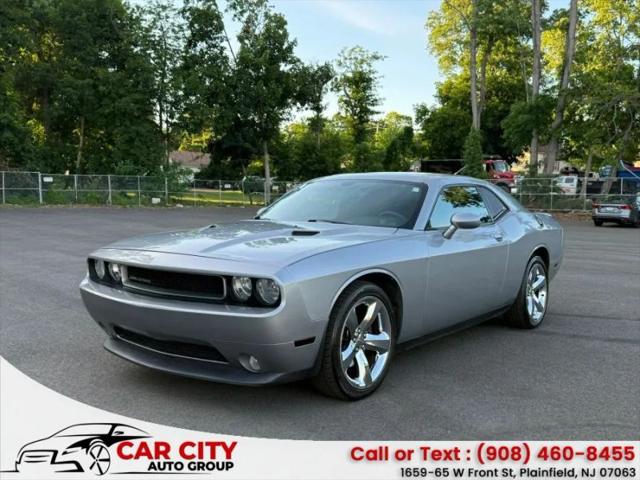 2013 Dodge Challenger SXT