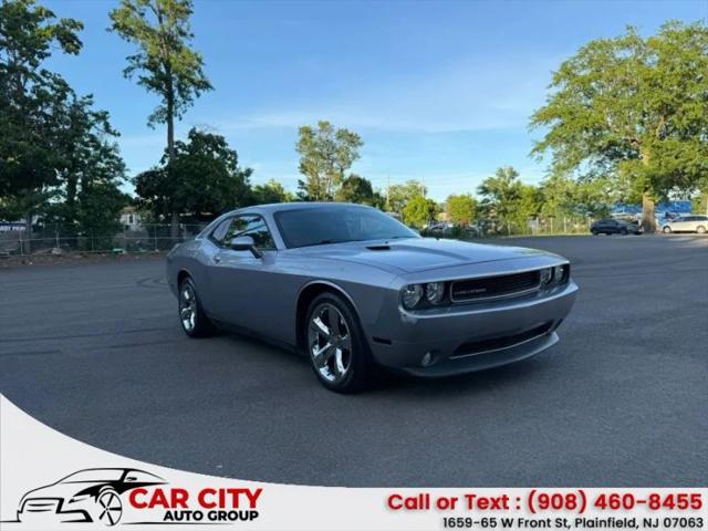 2013 Dodge Challenger SXT