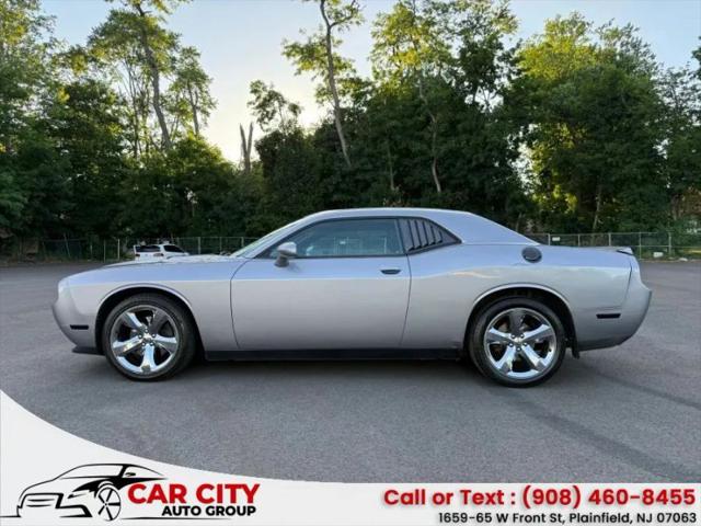 2013 Dodge Challenger SXT