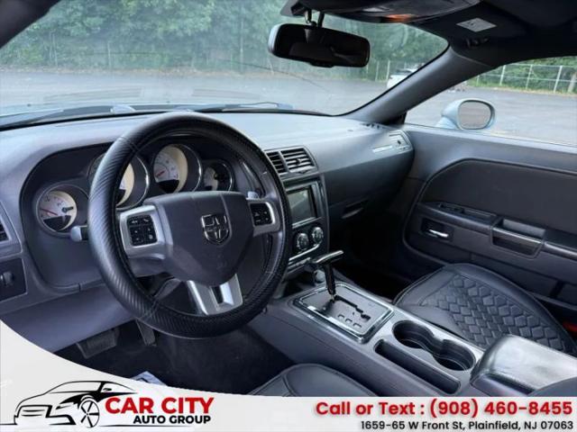 2013 Dodge Challenger SXT