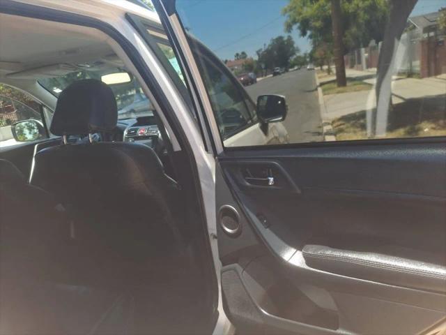 2014 Subaru Forester 2.0XT Touring