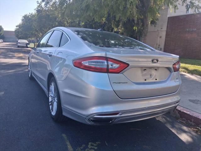 2014 Ford Fusion SE