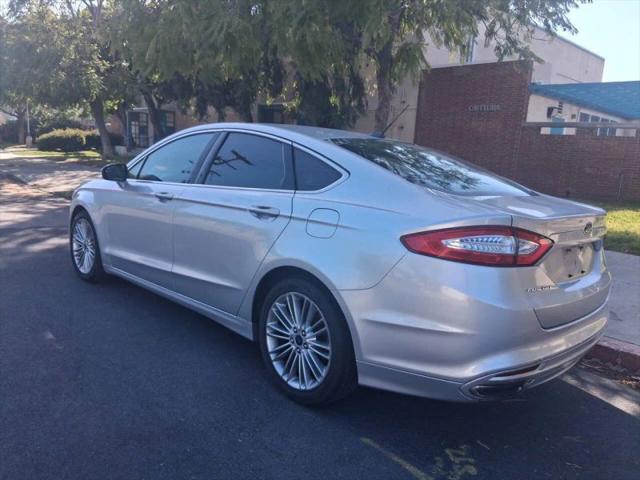 2014 Ford Fusion SE