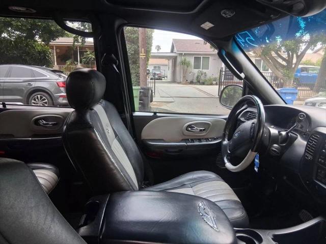2003 Ford F-150 LARIAT