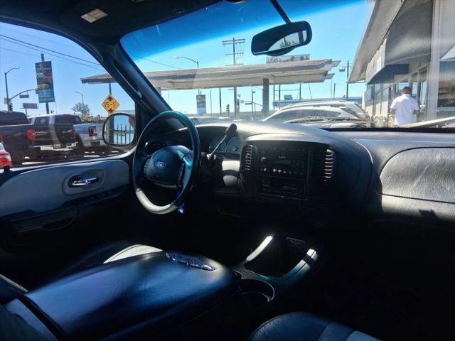 2003 Ford F-150 LARIAT