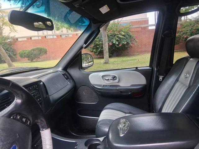 2003 Ford F-150 LARIAT