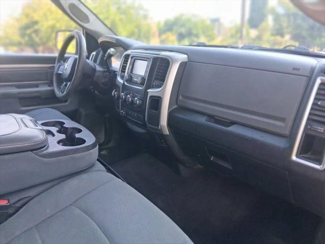 2017 Ram 2500 SLT Crew Cab 4x4 8' Box