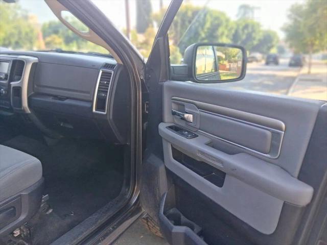 2017 Ram 2500 SLT Crew Cab 4x4 8' Box