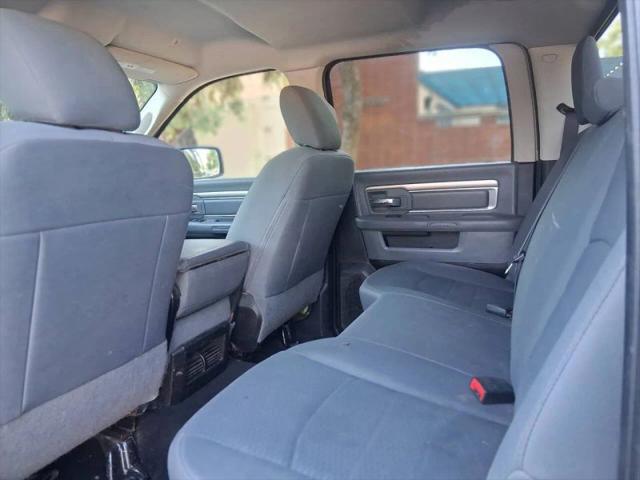 2017 Ram 2500 SLT Crew Cab 4x4 8' Box