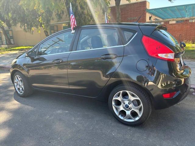 2011 Ford Fiesta SES