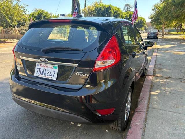 2011 Ford Fiesta SES