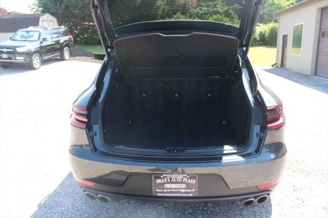 2017 Porsche Macan S