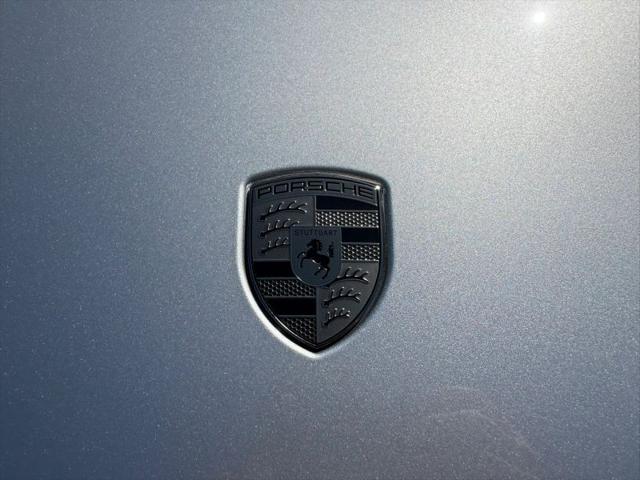 2016 Porsche 911 Carrera GTS