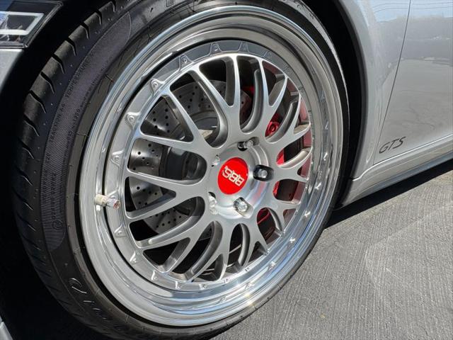 2016 Porsche 911 Carrera GTS