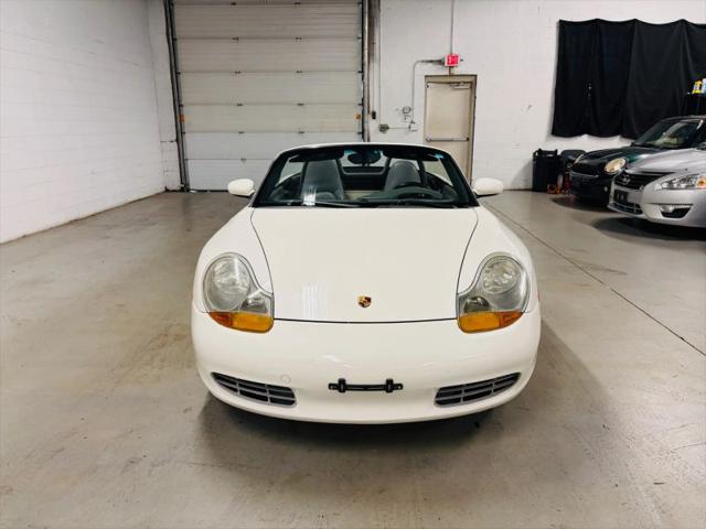 2000 Porsche Boxster Base