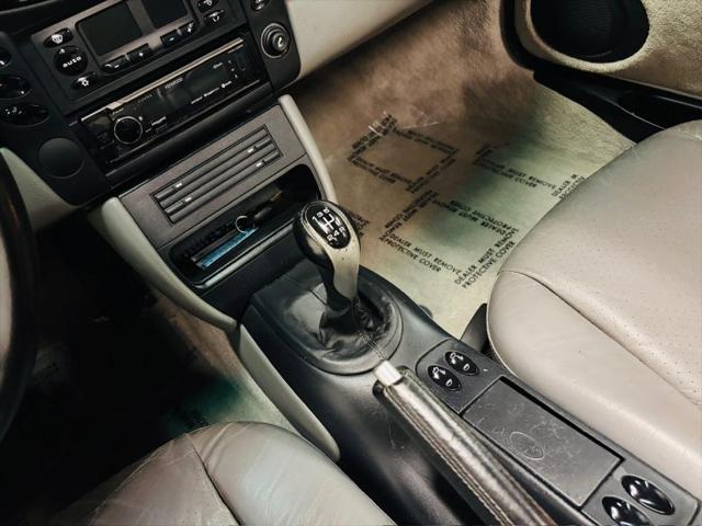 2000 Porsche Boxster Base