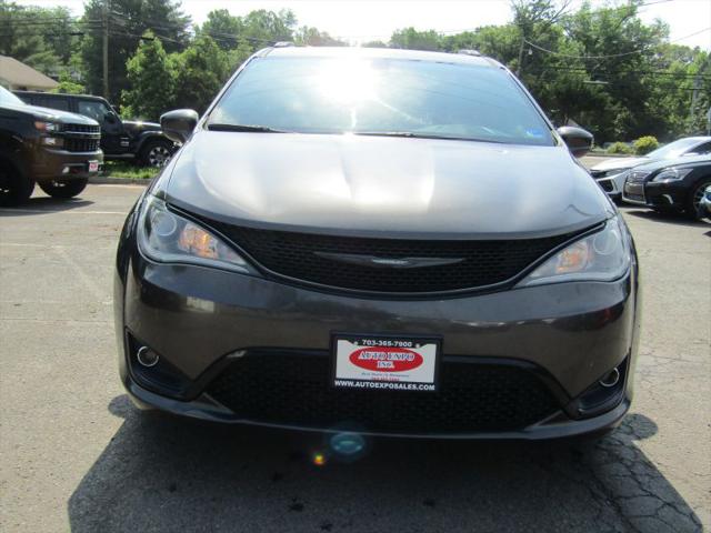 2018 Chrysler Pacifica Touring L Plus