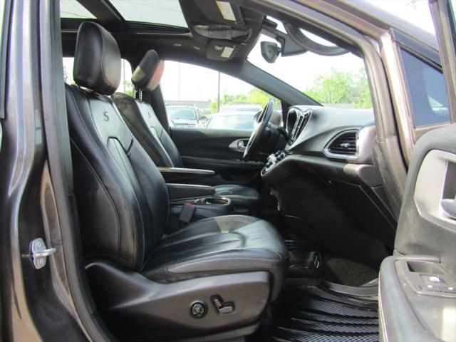 2018 Chrysler Pacifica Touring L Plus
