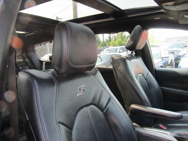 2018 Chrysler Pacifica Touring L Plus
