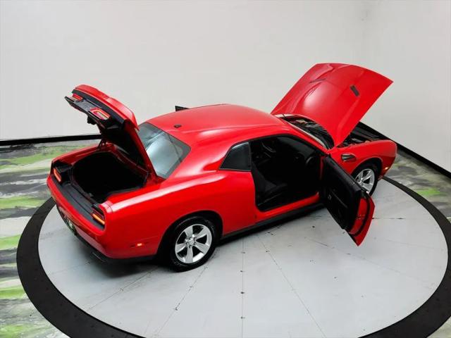 2021 Dodge Challenger SXT