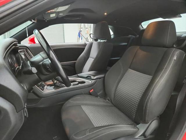 2021 Dodge Challenger SXT