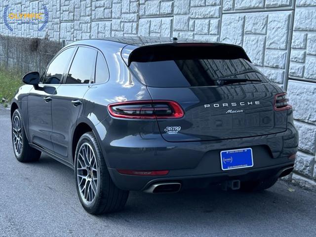 2018 Porsche Macan Base