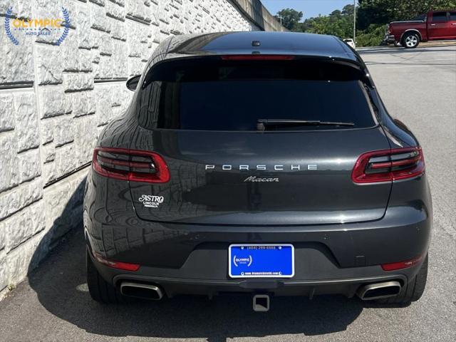 2018 Porsche Macan Base