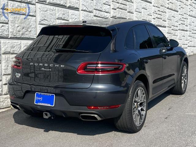 2018 Porsche Macan Base
