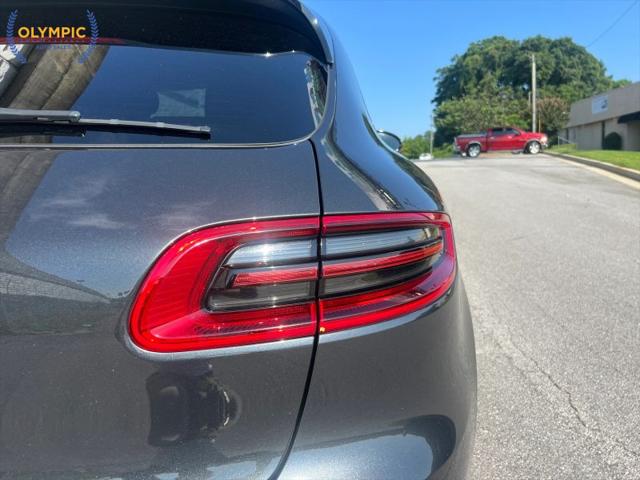 2018 Porsche Macan Base