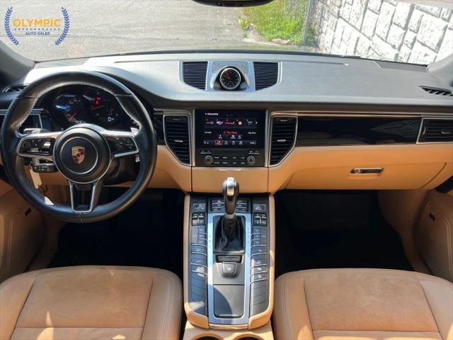 2018 Porsche Macan Base