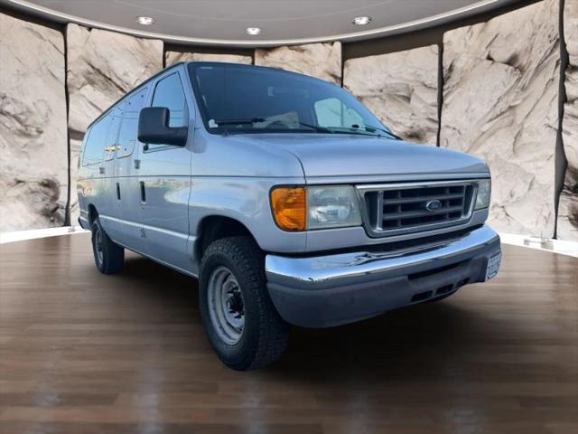 2006 Ford E-350 Super Duty XLT for sale in Ontario, CA