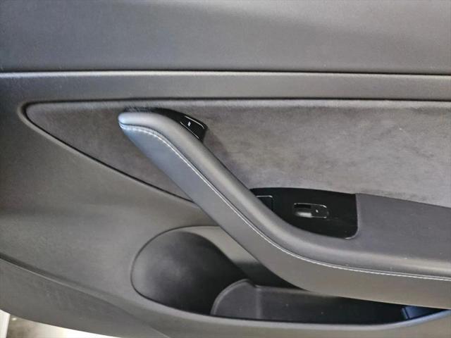 2020 Tesla Model 3 Standard Range Plus Rear-Wheel Drive