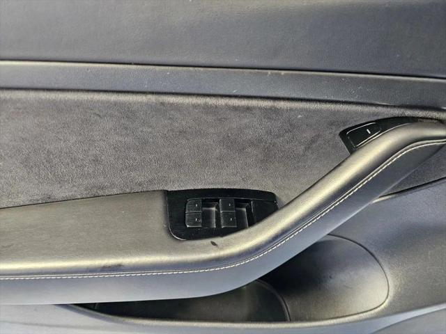 2020 Tesla Model 3 Standard Range Plus Rear-Wheel Drive