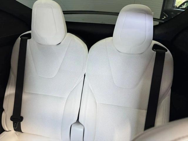 2023 Tesla Model X Standard Range