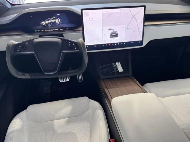 2023 Tesla Model X Standard Range