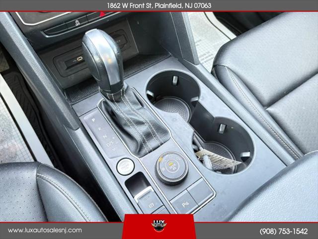 2021 Volkswagen Atlas 3.6L V6 SE w/Technology