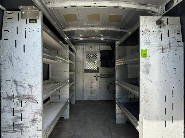 2019 Ford Transit Medium Roof w/Sliding Side Door w/LWB