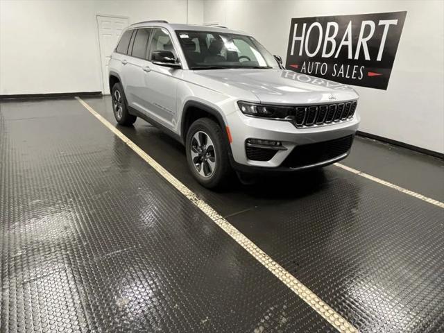 2024 Jeep Grand Cherokee Base for sale in Hobart, IN