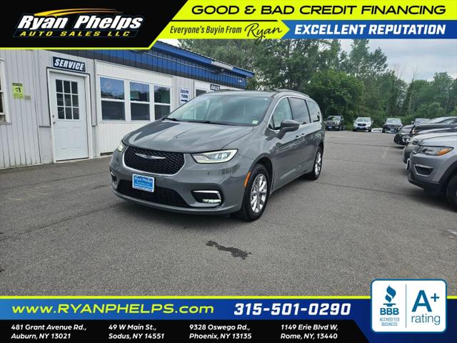 2022 Chrysler Pacifica Touring L AWD